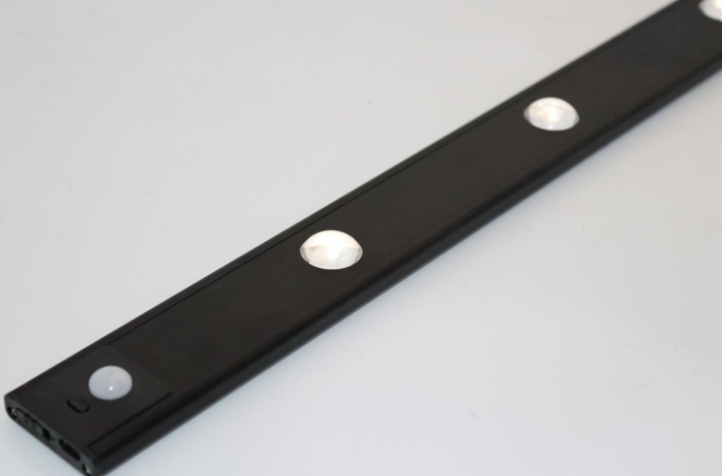 Cata CT-2464 40Cm Bella Slım Cabınet Şarjlı-Sensörlü(4000K