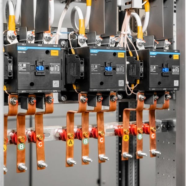 CHİNT NXC-400 220V AC BOB. 3 KUTUP 400A KONTAKTÖR