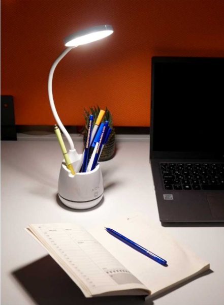 ACK ŞARJLI DOKUNMATİK DİMLİ BEYAZ GÖVDE LED MASA L