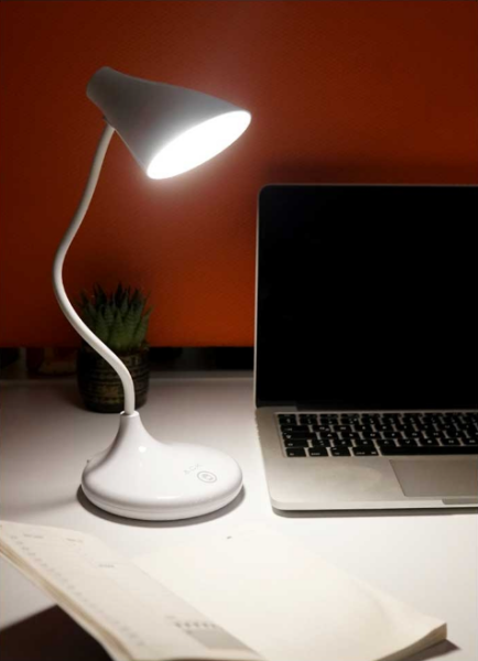 ACK ŞARJLI DOKUNMATİK DİMLİ BEYAZ GÖVDE LED MASA L