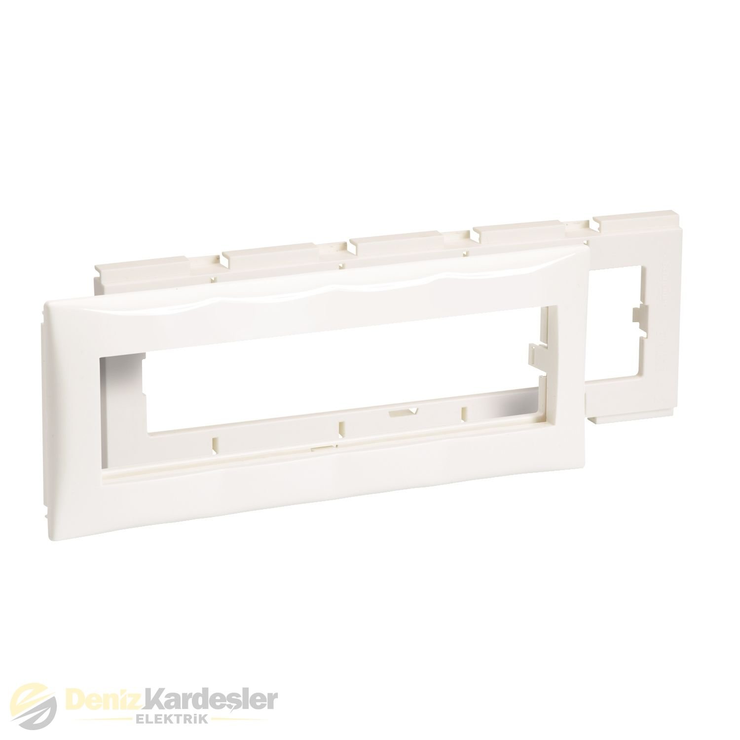 SCHNEİDER ULTRA KANAL 45X45 DÖRTLÜ ÇERÇEVE